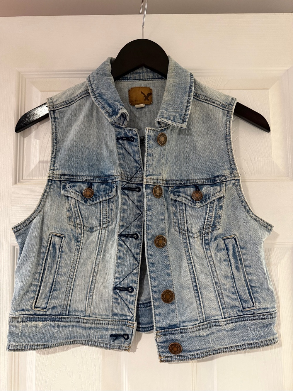 American Eagle Outfitters Light Blue Denim Cut off Crop Jean Jacket Vest, Size S